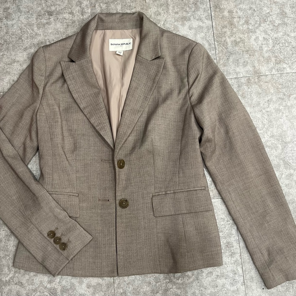 Banana Republic Women's Taupe Single-Breasted Blazer